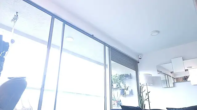 mandi4pole  online show from 11/26/25, 08:09