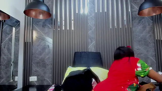 GabyFlowers online show from 12/24/24, 12:44