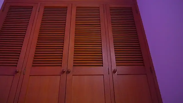 Snapshot of bella_adams_ chatting on 01/12/26, 12:17 bella adams online show from 01/12/26, 12:17