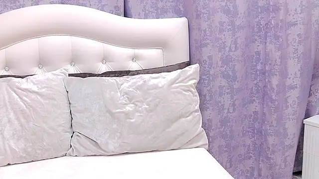 Asian legs online show from 04/07/26, 10:06