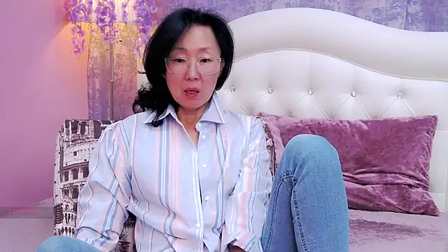 Asian legs online show from 01/10/26, 10:32