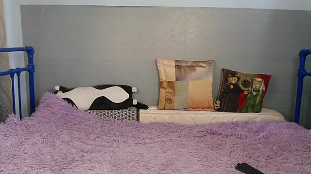 ivamayy online show from 09/22/25, 07:47