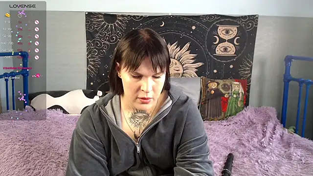 ivamayy online show from 03/06/26, 08:31