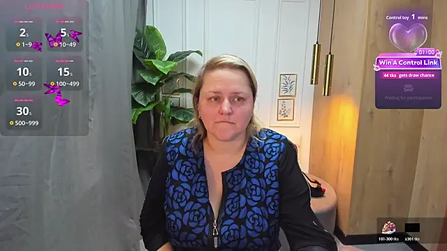 ScarlettSoft online show from 02/26/26, 05:18