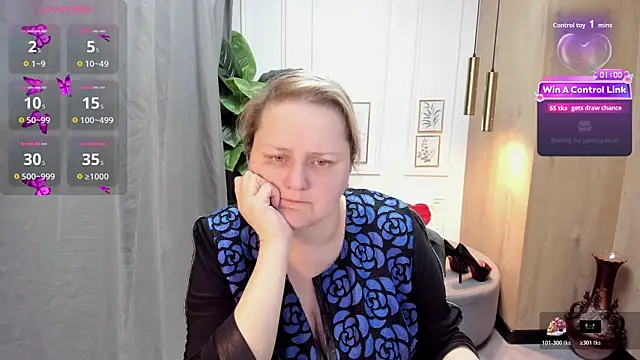 ScarlettSoft online show from 04/10/26, 05:25