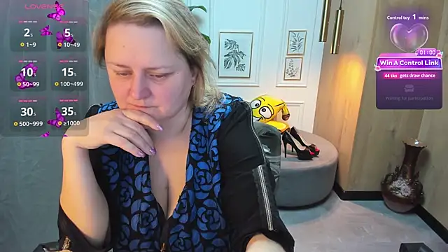 ScarlettSoft online show from 04/04/26, 05:36