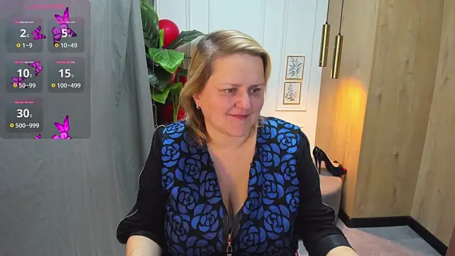 ScarlettSoft online show from 11/12/25, 05:22