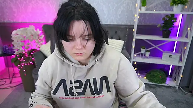 LittleShyy online show from 02/08/26, 01:53