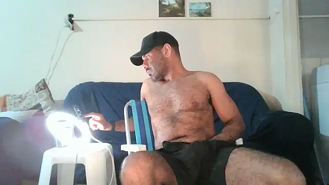 Snapshot of MILITARS chatting on 05/07/26, 06:39 MILITARS online show from 05/07/26, 06:39