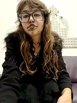 Blulilla69 online show from 10/31/25, 11:00