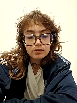 Blulilla69 online show from 11/01/25, 05:51