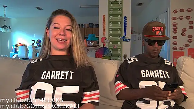 Snapshot of boomboomr00m chatting on 10/05/25, 01:35 boomboomr00m online show from 10/05/25, 01:35