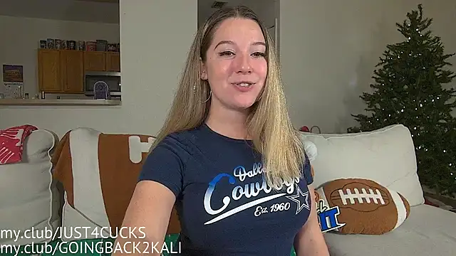 Snapshot of boomboomr00m chatting on 12/05/25, 01:38 boomboomr00m online show from 12/05/25, 01:38