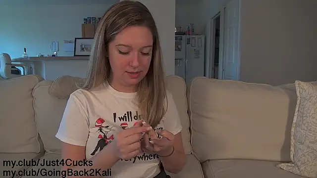 Snapshot of boomboomr00m chatting on 02/22/26, 07:59 boomboomr00m online show from 02/22/26, 07:59