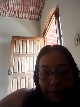 Snapshot of catdool chatting on 10/29/25, 12:26 catdool online show from 10/29/25, 12:26