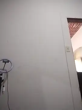 Snapshot of catdool chatting on 03/11/25, 10:07 catdool online show from 03/11/25, 10:07