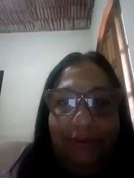 Snapshot of catdool chatting on 10/14/25, 09:43 catdool online show from 10/14/25, 09:43