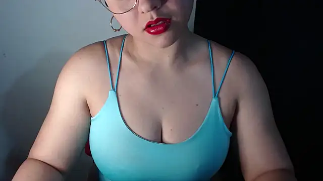 Snapshot of lizbodu chatting on 05/16/26, 10:53 lizbodu online show from 05/16/26, 10:53