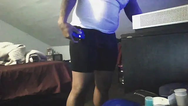 Snapshot of ReeferMadness59 chatting on 02/03/26, 06:40 ReeferMadness59 online show from 02/03/26, 06:40