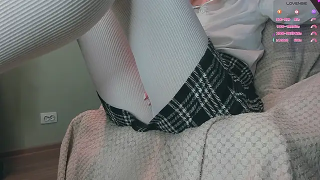 queen carly online show from 02/13/26, 07:03