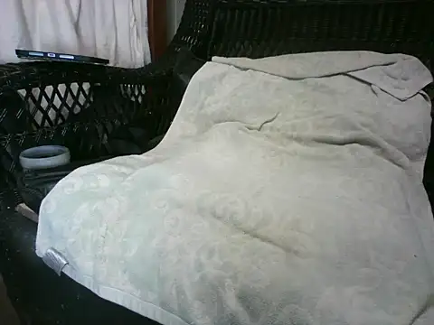 HungHawaiian808xh online show from 04/14/26, 03:22