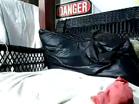 HungHawaiian808xh online show from 12/15/25, 01:00