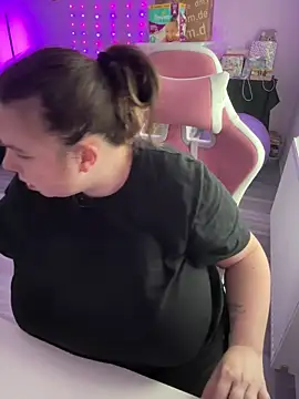 AureliaWinter online show from 02/08/26, 09:29