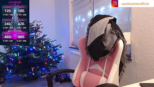 AureliaWinter online show from 12/30/24, 04:51