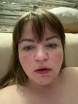 cute  cherry online show from 03/28/26, 11:06