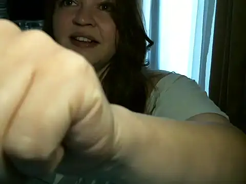 Snapshot of cute__cherry chatting on 03/21/25, 01:01 cute  cherry online show from 03/21/25, 01:01