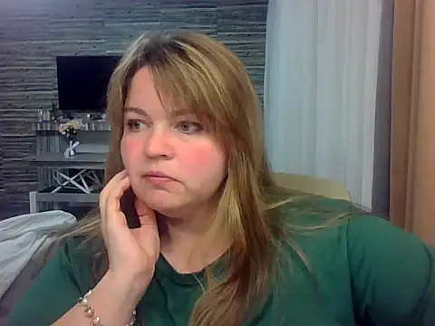 cute  cherry online show from 05/07/26, 08:12