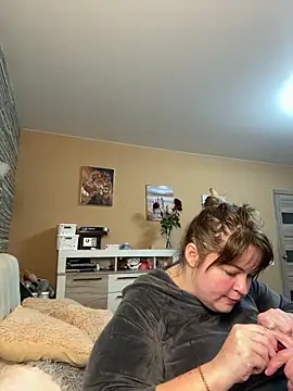 cute  cherry online show from 03/25/26, 08:08