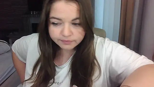 Snapshot of cute__cherry chatting on 10/16/25, 11:51 cute  cherry online show from 10/16/25, 11:51