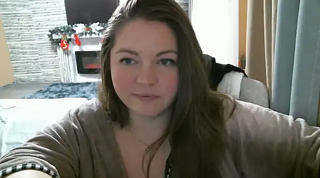 Snapshot of cute__cherry chatting on 01/03/25, 10:29 cute  cherry online show from 01/03/25, 10:29