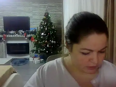 cute  cherry online show from 01/13/26, 05:39