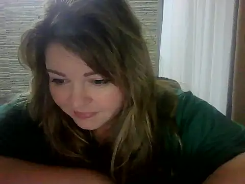 cute  cherry online show from 05/25/26, 08:07