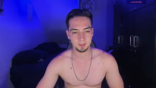 Alex smith00 online show from 10/15/25, 10:40