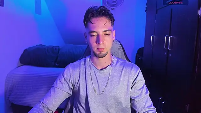 Alex smith00 online show from 02/13/26, 04:51