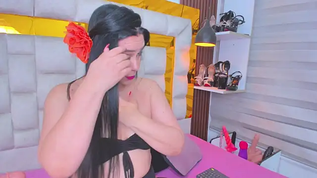 bigass monic online show from 11/08/25, 03:43