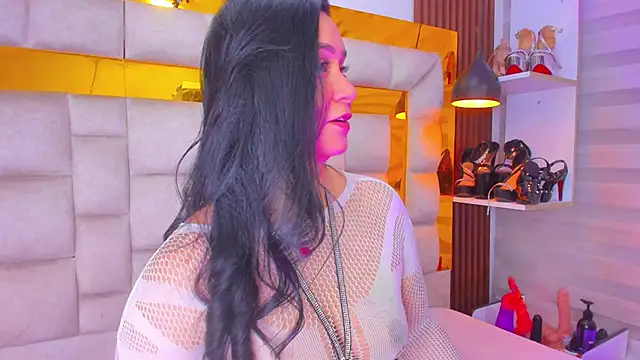 bigass monic online show from 02/06/26, 03:35