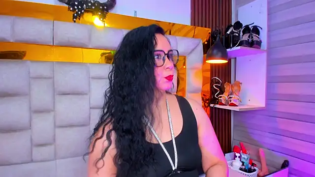 bigass monic online show from 06/30/26, 02:22