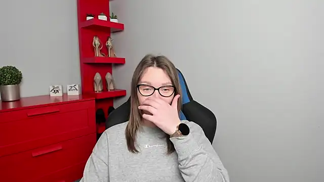 Cookie zoe online show from 11/04/25, 06:39