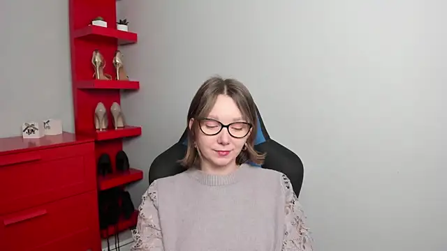 Cookie zoe online show from 12/05/25, 06:34