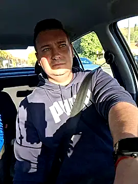 Snapshot of nemes2 chatting on 11/01/25, 01:38 nemes2 online show from 11/01/25, 01:38