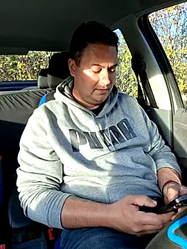 Snapshot of nemes2 chatting on 11/16/25, 02:00 nemes2 online show from 11/16/25, 02:00