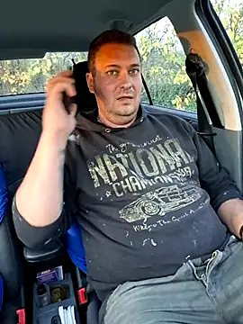 Snapshot of nemes2 chatting on 11/05/25, 03:15 nemes2 online show from 11/05/25, 03:15