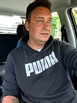 nemes2 online show from 04/22/26, 11:50