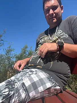 Snapshot of nemes2 chatting on 09/19/25, 11:47 nemes2 online show from 09/19/25, 11:47