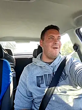 Snapshot of nemes2 chatting on 11/09/25, 10:41 nemes2 online show from 11/09/25, 10:41