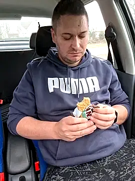 nemes2 online show from 02/04/26, 12:55